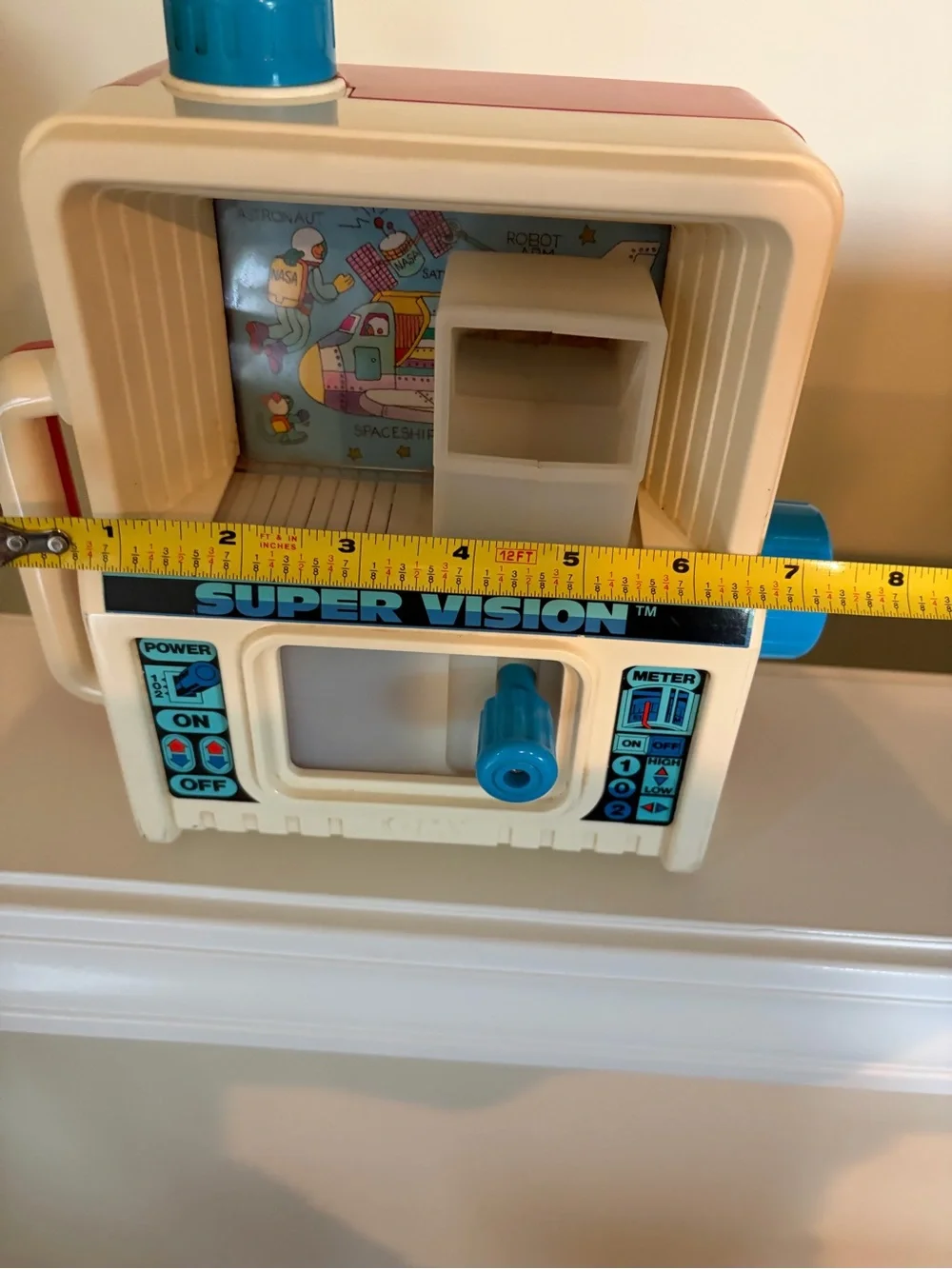 Tomy great small